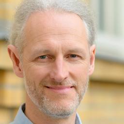 Dr. Dirk Scheffler